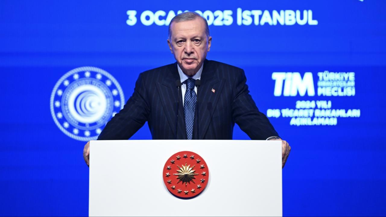 Cumhurbaşkanı Erdoğan, 2024 Yılında İhracatımızın 262 Milyar Dolara Çıktığını Açıkladı