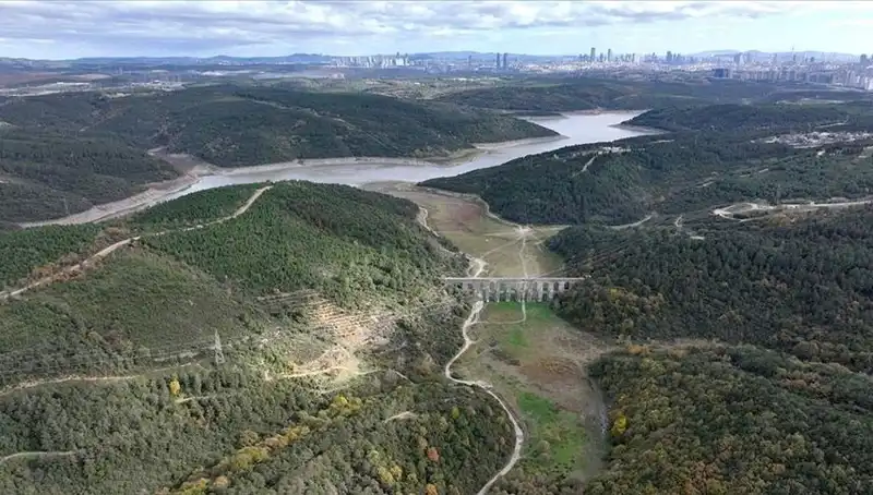 İstanbul'un Barajları Tehlike Altında: Korkutan Su Seviyeleri ve Sebepleri