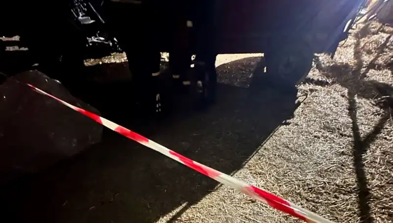 Yem Karma Makinesinde Yaşamını Yitiren Adamın Cesedi Neden Çıkartılmadı?