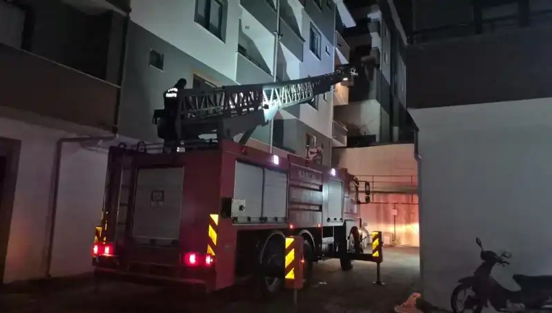 Uyuyakalan Çocuk: Mahallede Gecenin Sırrı Çözüldü!