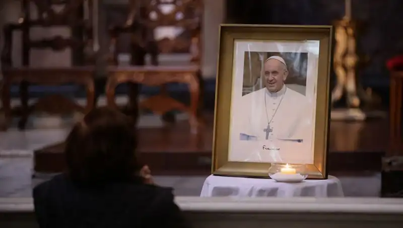 Papa Francis'in Ölümünden Sonra Vasiyeti ve Cenaze Töreni Hakkında Bilgilere Erişin