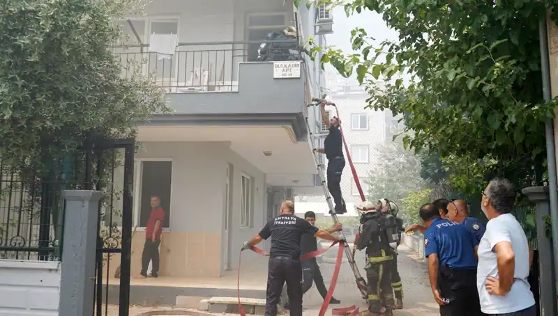 Genç Adamın Arkadaş Kavgası, Daireyi Alev Alev Yaktı!