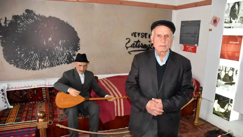Aşık Veysel'in Bilinmeyen Yüzü: Körlükle Mücadelesi ve Hayatı