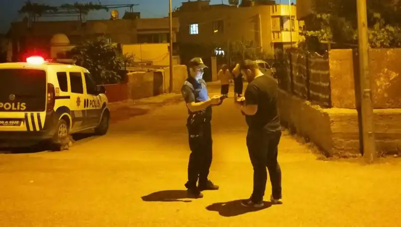 Husumetlilerinin Evine Ateş Açan Şahıs Kaçtı, Olayın Perde Arkası Ne?