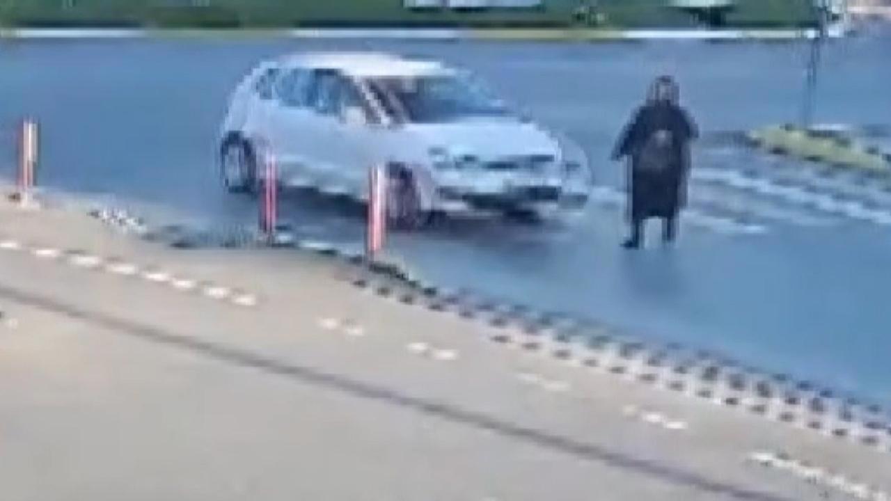 Yardım İsteyen Sürücü İkinci Kaza Geçirdi