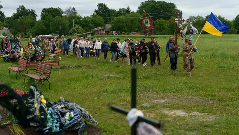 Ukrayna’da Savaşan İngiliz Askerin Hayatını Kaybetmesi: Olayın Ardındaki Gerçekler