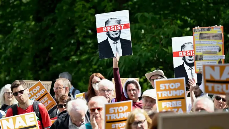 Trump'ın İskoçya Ziyareti Golf Oyununa Protesto Damgasını Vurdu