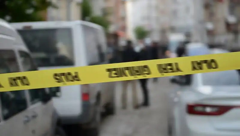İstanbul'da Şok Edici Ölüm: Başında Kurşun İziyle Bulundu!