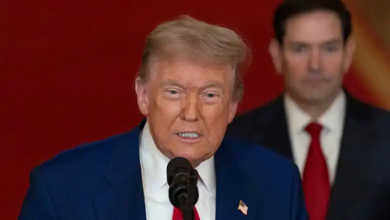 Trump'ın Sert Tepkisi: İran Nükleerine 30 Milyar Dolar Açık Çek!