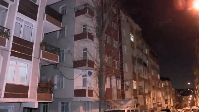 Altı Katlı Apartmanda Kolon Sesleri Nedeniyle Tahliye Kararı Alındı