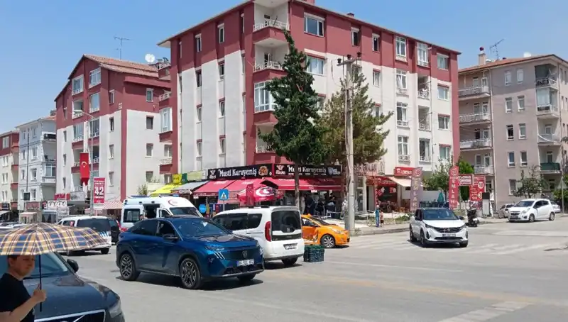 Taksi ile Otomobil Çarpıştı: Kazanın Ardındaki Gerçekler