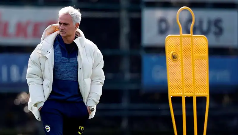 Fatura Mourinho'ya: Futbol Dünyasında Şok Gelişmeler Yaşanıyor