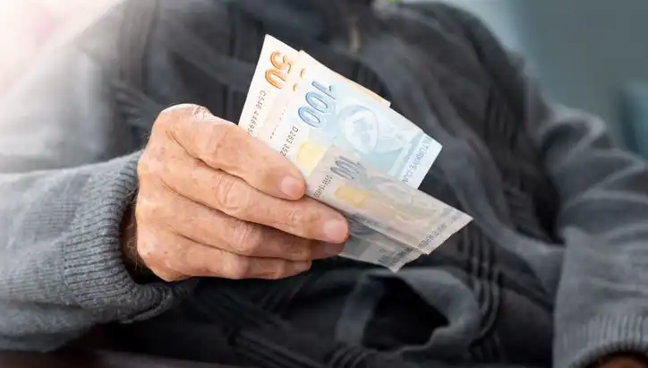 Emekli İkramiyesi 4 Bin TL Oluyor: Tarihi Genel Kurul’a Sayılı Günler Kaldı!