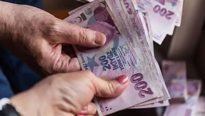 2025 Temmuz Zammı ile Memur ve Emekli Maaşları Ne Kadar Artacak?