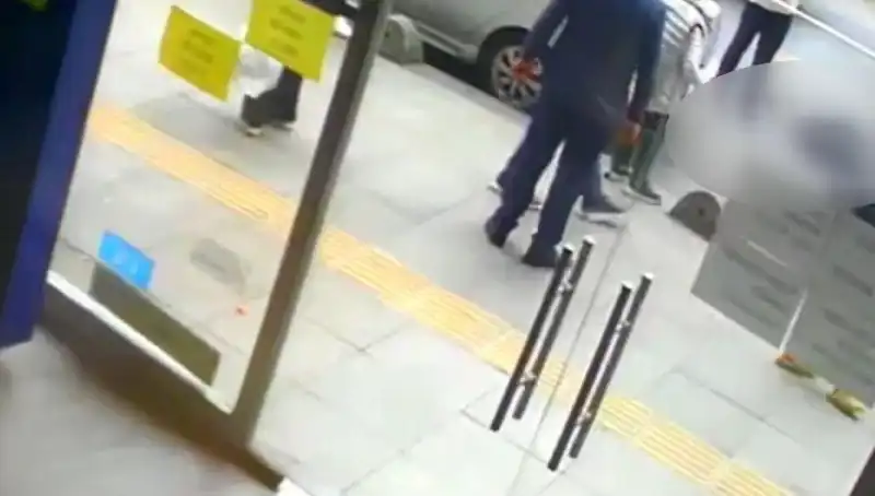 Esenler'deki Feci Kaza: Hafriyat Kamyonu Yayaları Ezdi