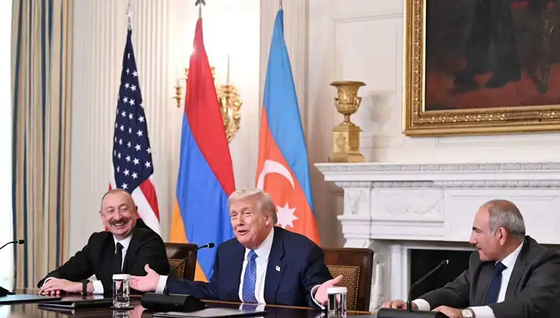 Aliyev'den Ermenistan'a Yeni Anayasa Çağrısı: Zaman Kaybetmeyelim!
