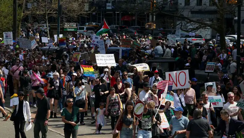 ABD’de Trump Karşıtı Protestolar: Binlerce Kişi Sokaklarda İsyan Ediyor