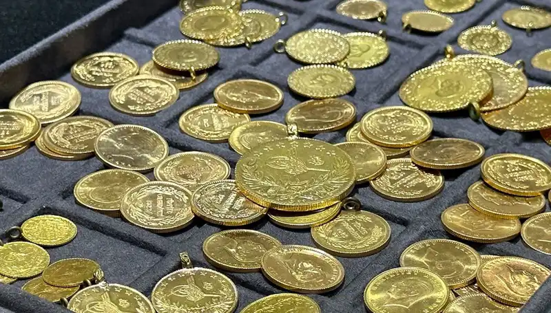 Hafta Sonu Altın Fiyatlarında Son Durum: Yükseliyor mu, Düşüyor mu?