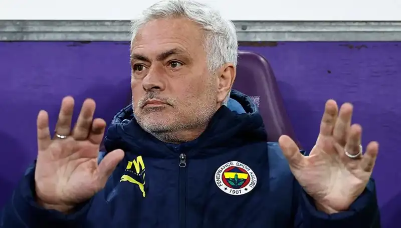 Mourinho'nun Taktiksel Hamlesi: Beşiktaş'a Gidip Gitmeyeceği Merak Edilen Yıldız
