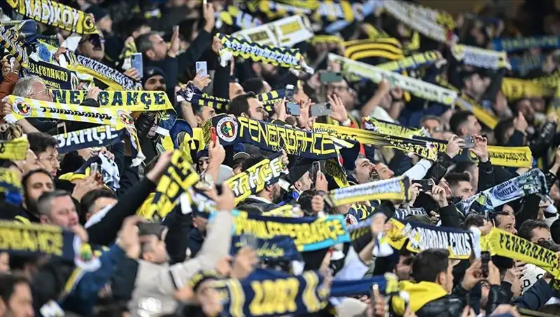 Fenerbahçe Kombine Fiyatları Açıklandı: Hangi Fiyatlar Dikkat Çekiyor?