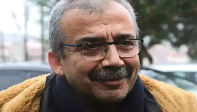 Sırrı Süreyya Önder: Sağlık Sorunları ve Hayatı Hakkında Her Şey