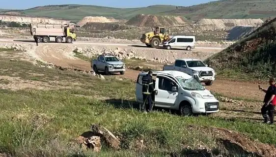 Mardin'de Feci Kaza: Dört Yaralı, Ekipler Olay Yerinde