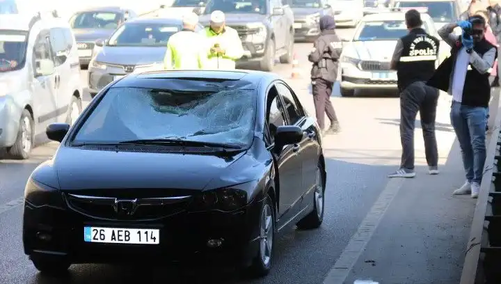 Polisi Şaşırtan Olay: Kimlik Kontrolü ve Köprüden Düşüş!