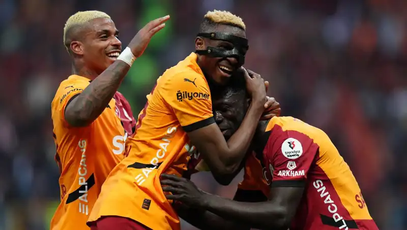 Lemina, Osimhen'in Tercihini Saygıyla Karşıladı: Futbolun İnsan Yönü