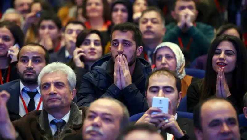 2025’te 15 Bin Sözleşmeli Öğretmen Ataması İçin Sözlü Sınav Tarihleri Açıklandı