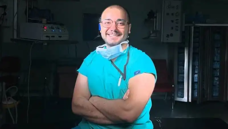 Niğde Hastanesinde Bıçaklı Saldırı: Doktor Ukrayna’dan Gelen Tehditle Yüzleşti