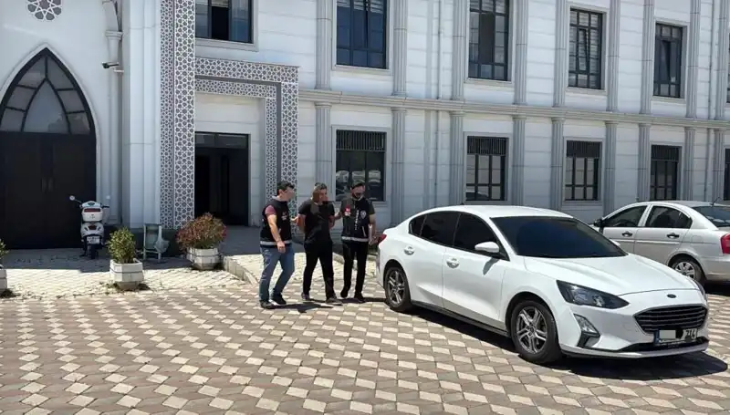 Kocaeli'de Yaşanan Cinayet: Katil Zanlısı Tutsak Edildi