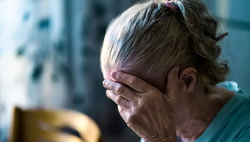 Alzheimer'a Neden Olan Alışkanlıklar: Nöroloji Uzmanından Önemli Açıklamalar