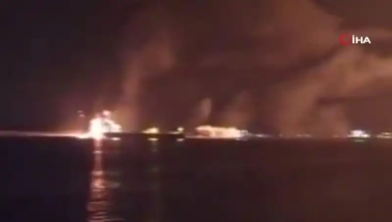 Yemen'de Yakıt Limanına Düzenlenen Saldırının Ardındaki Gerçekler