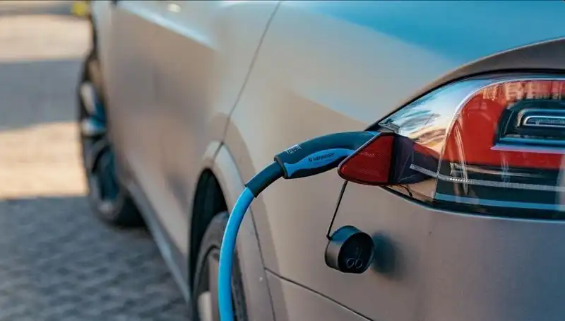 2023'te Elektrikli Araç Satışları Rekor Kırdı: 6 Ayda 9.1 Milyon Araç Satıldı