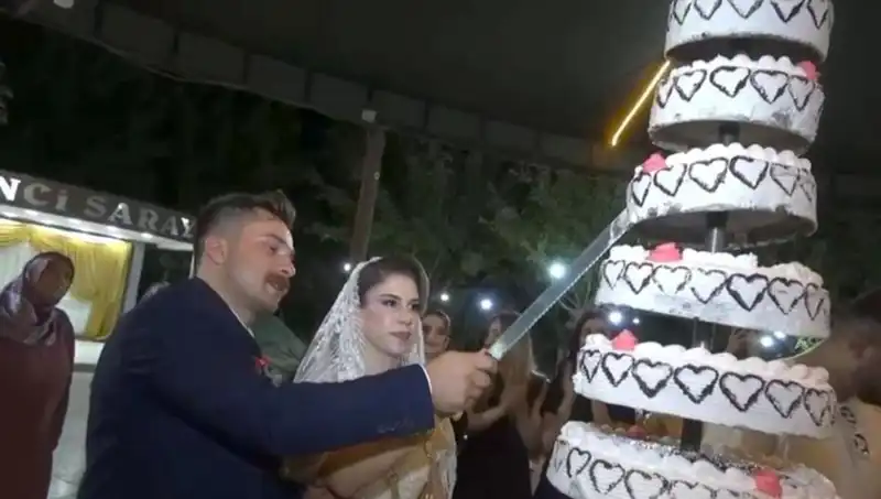 Düğün Günü Felaketi: Mutluluk Yerini Hastaneye Terke Dönüştürdü