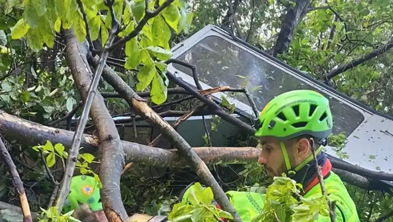İtalya'da Teleferik Faciası: Çekme Halatı Koptu ve 4 Kişinin Hayatı Son Buldu