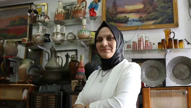 Eşinin Eski Eşyalarıyla Para Kazanmayı Başaran Adamın Beklenmedik Hikayesi
