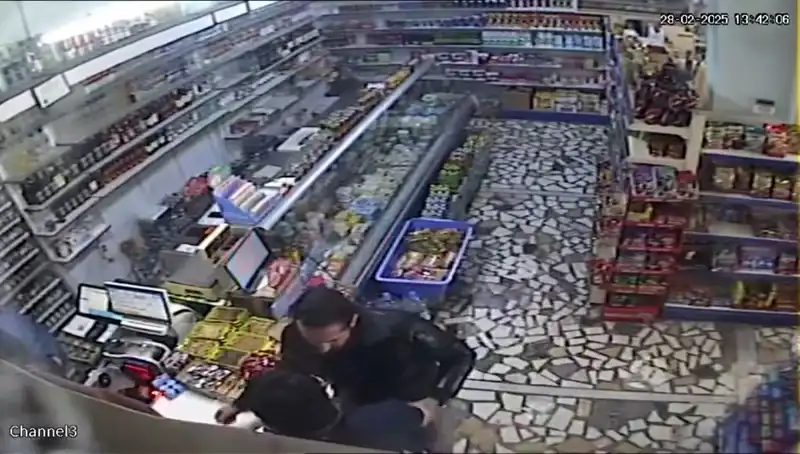 Cezaevi Firarisi Markette İki Kişiyi Yaraladı: Korkunç Olayın Ayrıntıları