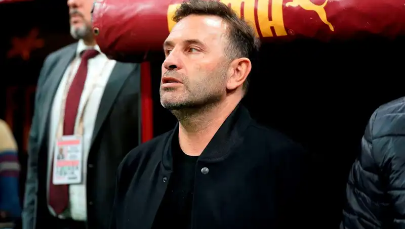 Galatasaray'da Okan Buruk'un Takımda Yaptığı Sürpriz Değişiklikler