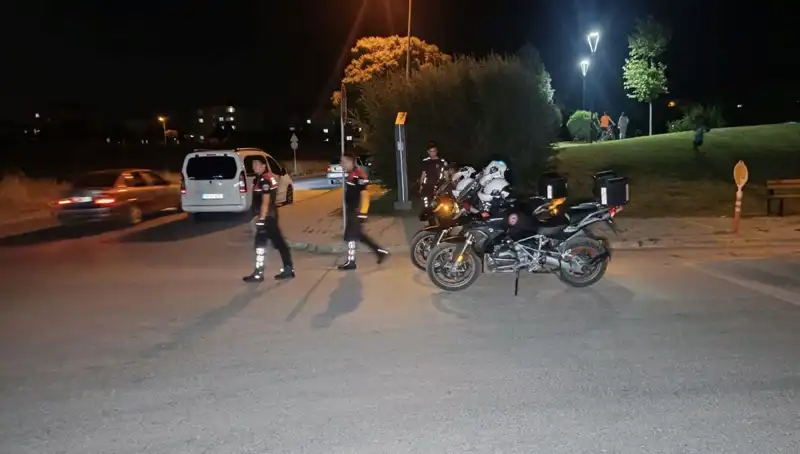 Parkta Çıkan Kavga: 14 Yaşındaki Çocuk Bıçaklandı ve Hayatını Kaybetti
