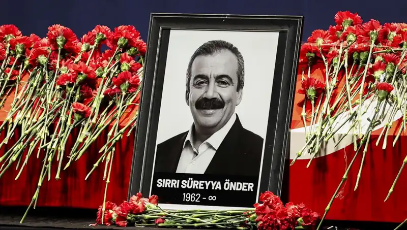 Türkiye Büyük Millet Meclisi'nde Sırrı Süreyya Önder Anması: Politik ve Sosyal Etkiler