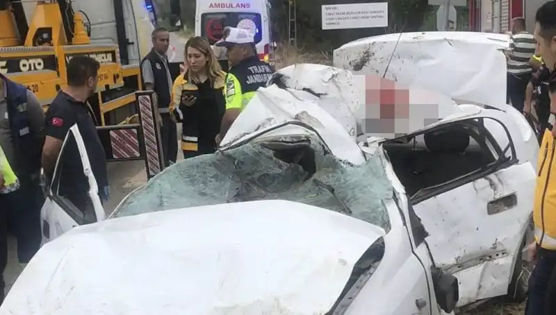 Tokat’ta Feci Kaza: Devrilen Otomobilde Hayatını Kaybeden Sürücü İçin Taziyeler