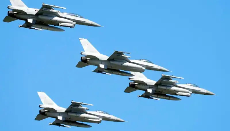 Ukrayna'nın F-16 Hayalleri: ABD’nin Eğitim Planı 310 Milyon Dolarla Başlıyor