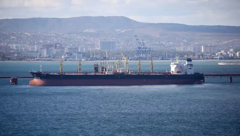 Karadeniz'de Çevre Felaketi: Plajlar Her Şeye Rağmen Dolu