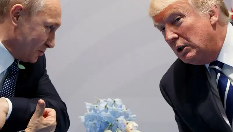 Trump'tan Çarpıcı Açıklama: Putin ile İlişkisi Henüz Bitmedi!