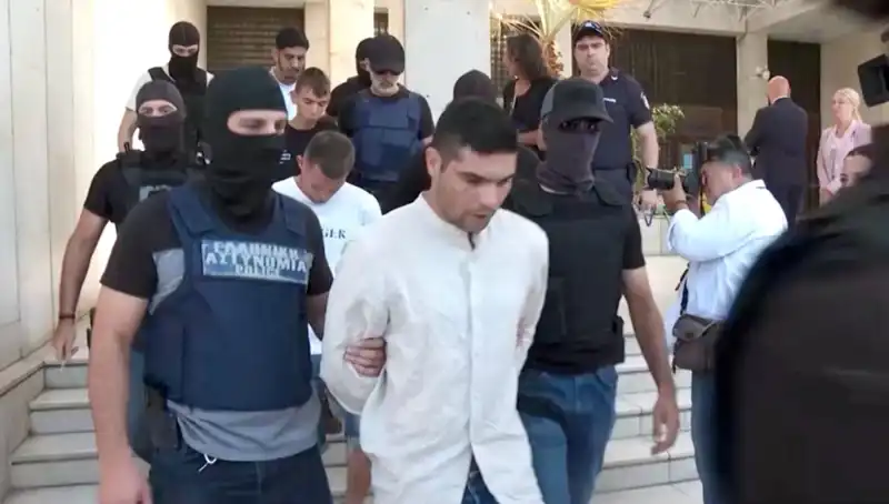 Atina’da Şok Edici Cinayet: Profesörün Öldürülmesi ve Gözaltılar