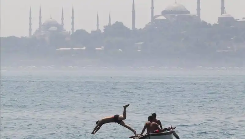 Yazın En Sıcak Günleri Geliyor: 44 Dereceye Ulaşacağız!
