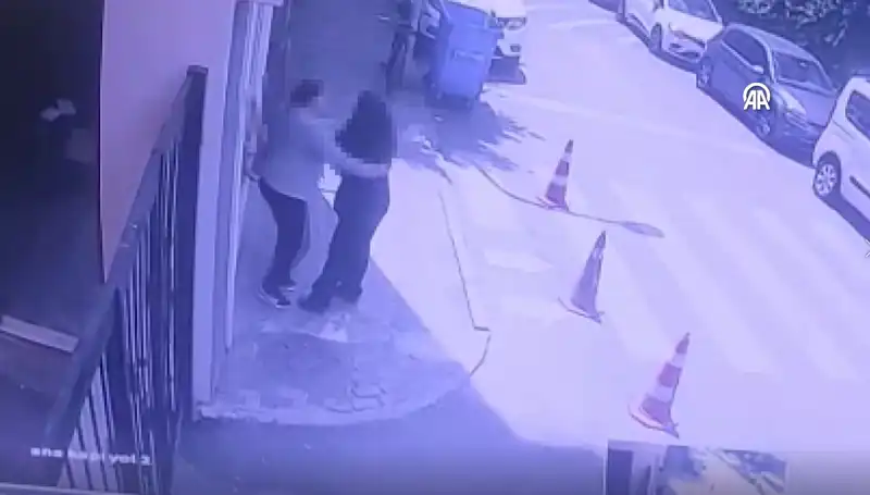 İstanbul'daki Lise Tuvaletinde Şok Edici Olay: Öğrenciler Ne Yaşadı?