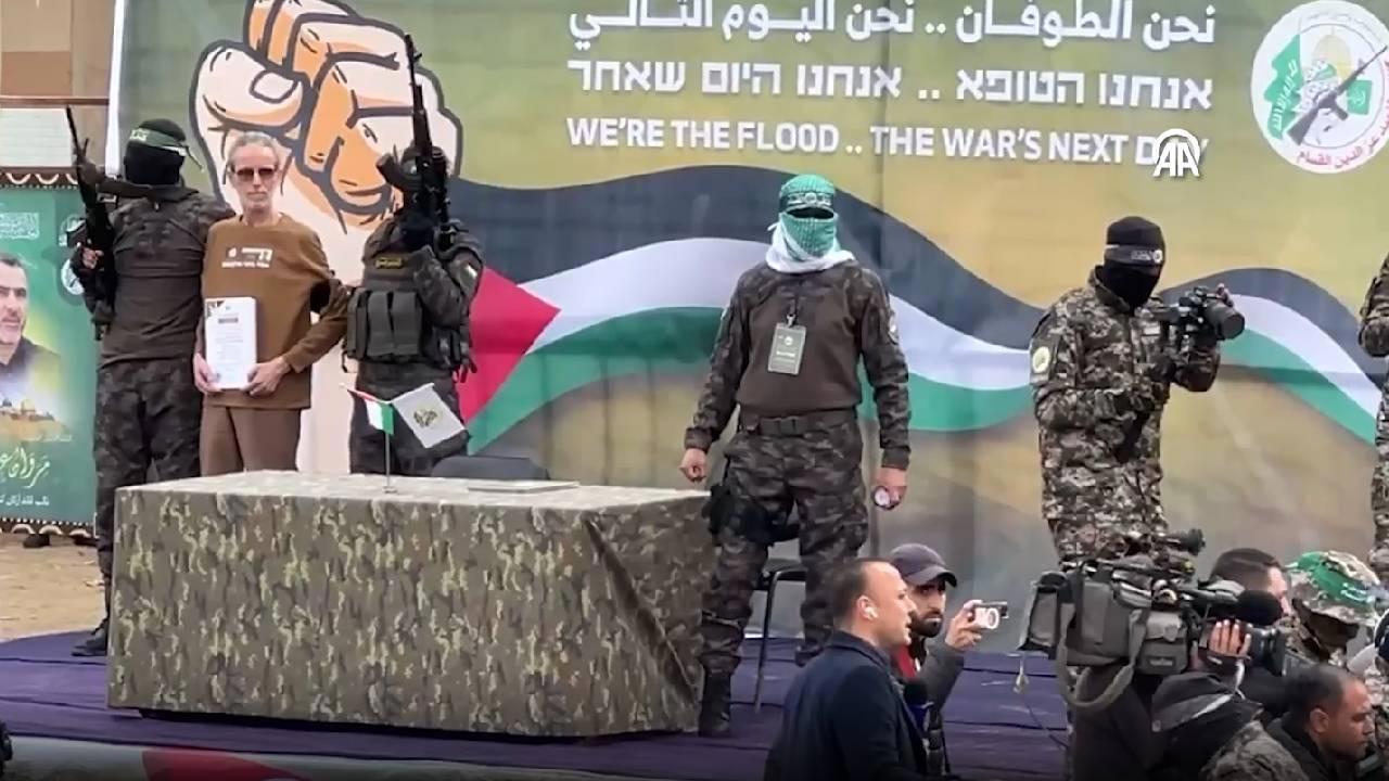 Hamas, Esir Takasında İsrail' e 3 İsrailli Erkek Esiiri Telsim Etti