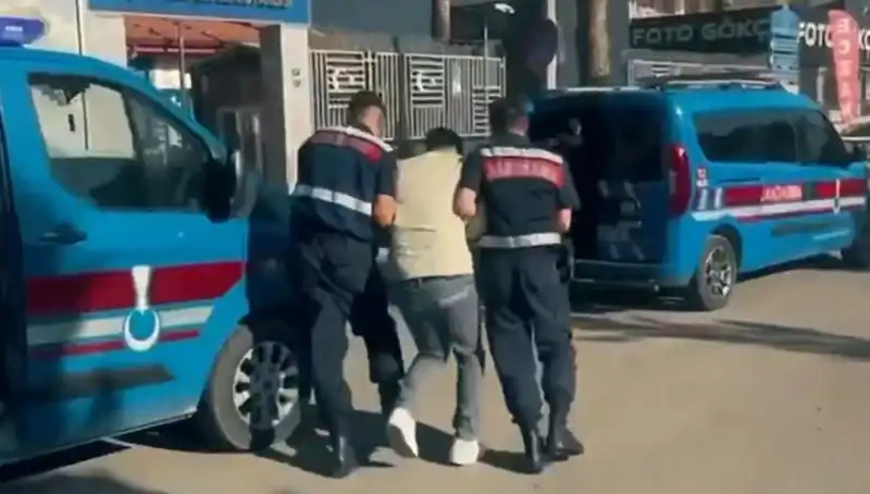 10 İlde Gerçekleşen Büyük Operasyon: 74 Gözaltı ve 5 Suç Örgütü Çökertildi